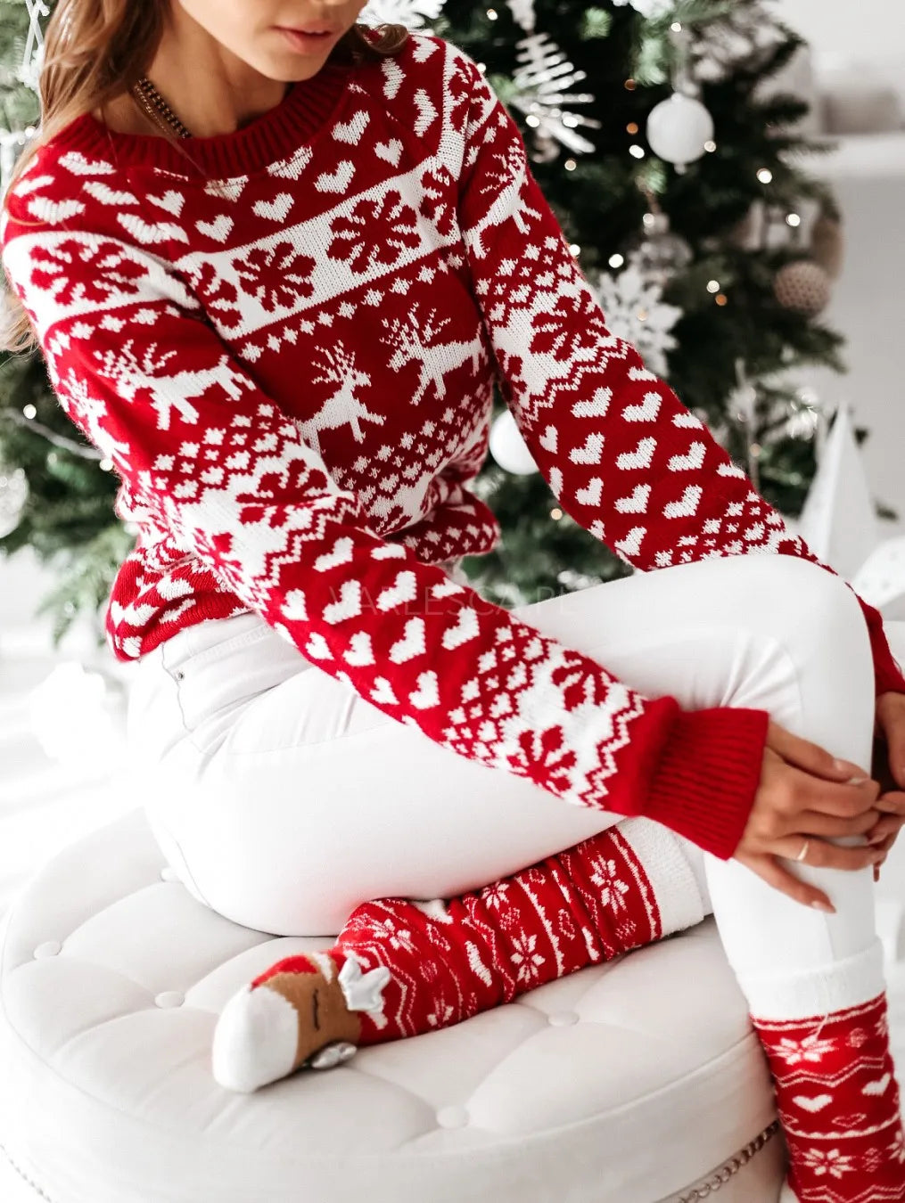 Holly - Christmas Knit Sweater