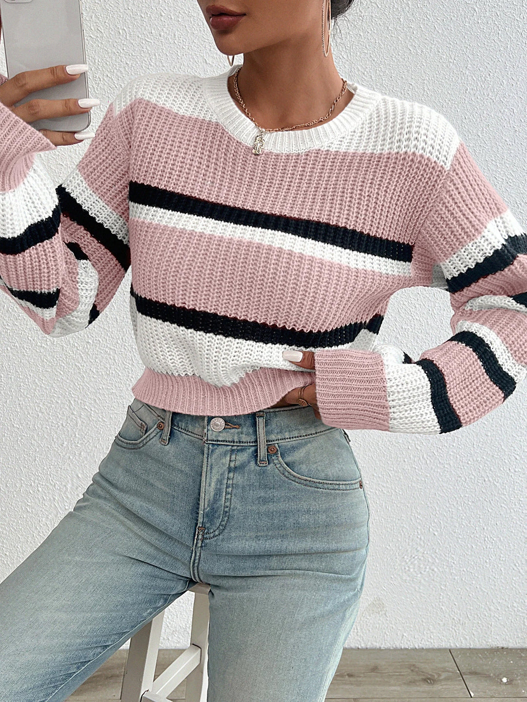 Luna - Loose Fit Color-Block Knit Sweater